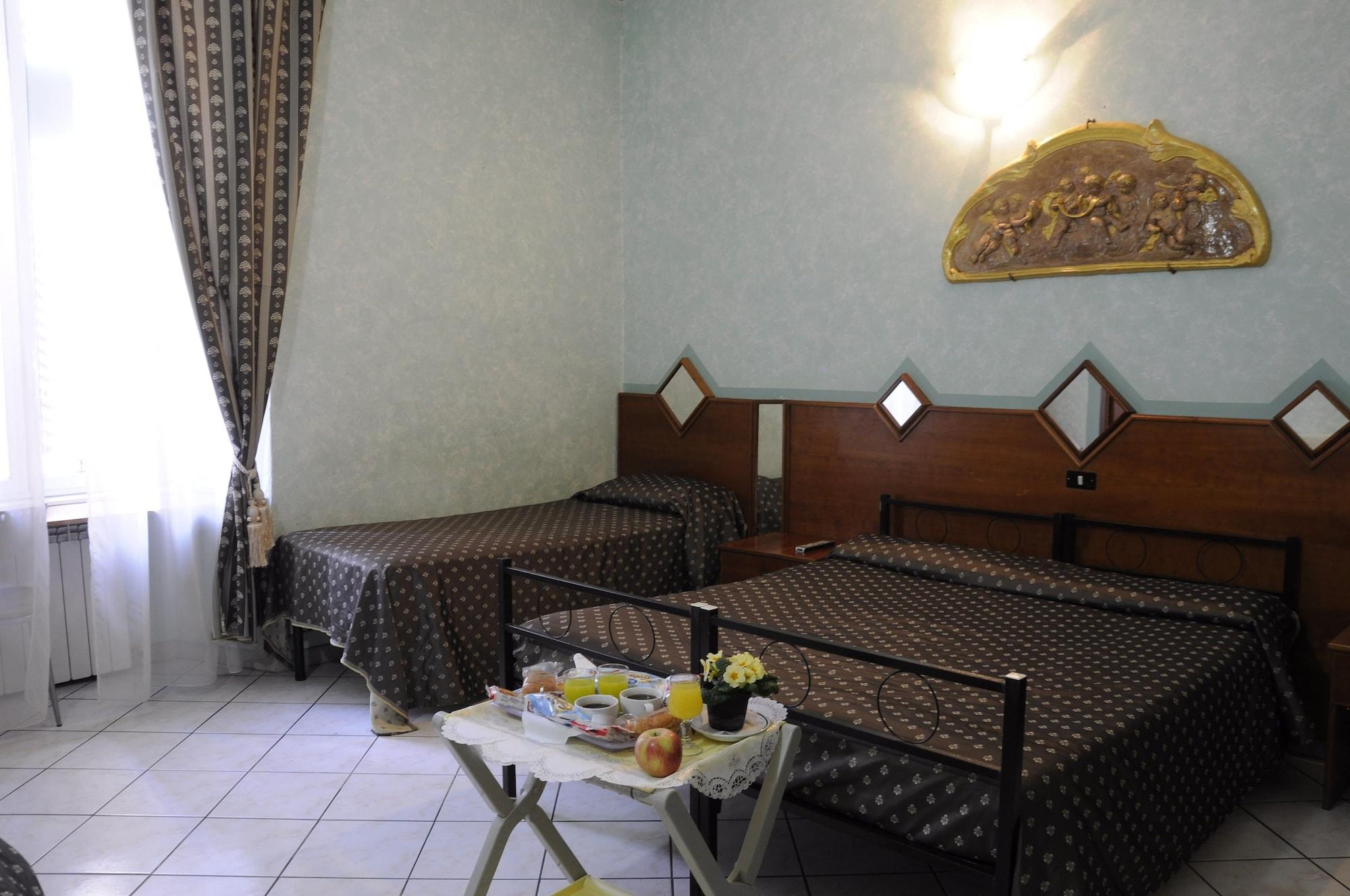 Hotel Farini Róma Kültér fotó