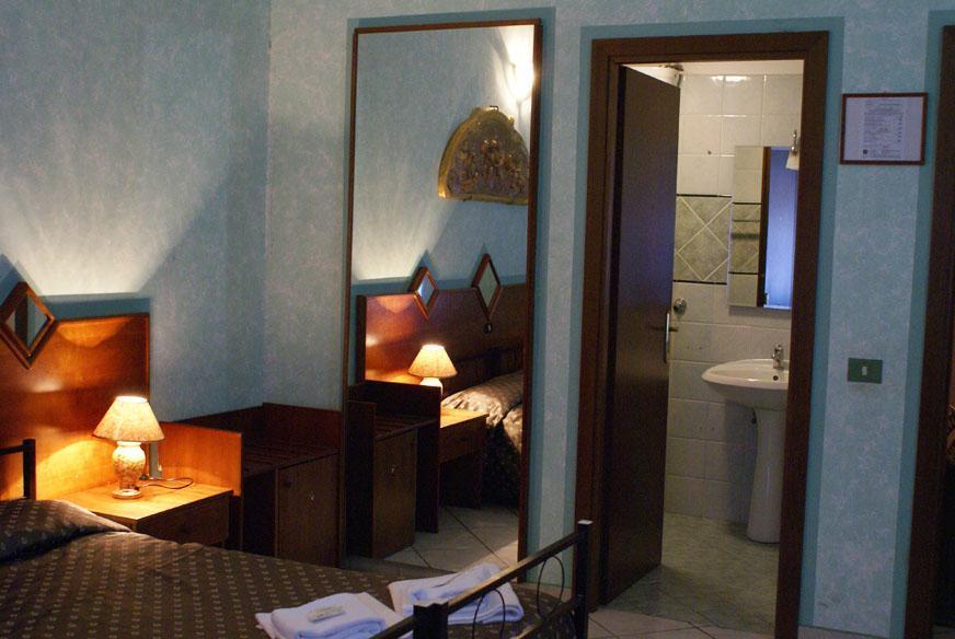 Hotel Farini Róma Kültér fotó