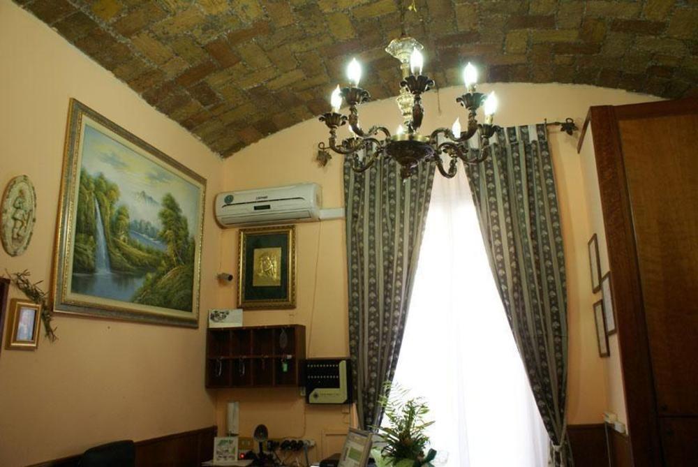 Hotel Farini Róma Kültér fotó